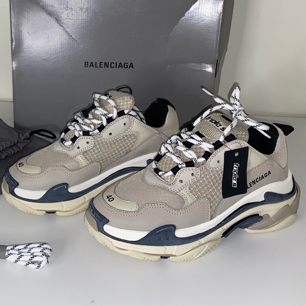 Balenciaga Men's “Vanille” Sneakers - Picture 2 of 5